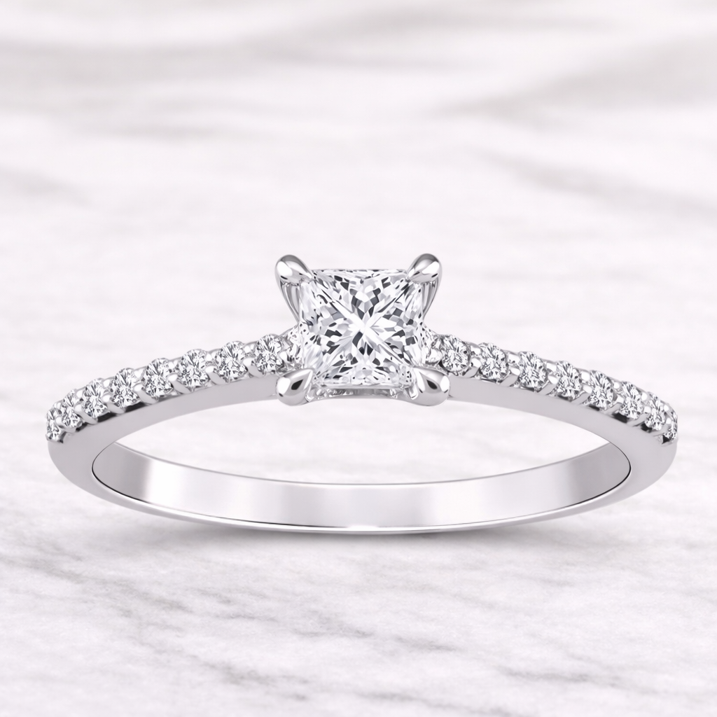 0.70 Karat IGI Sertifikalı Prenses Lab Pırlanta Tektaş Yüzük